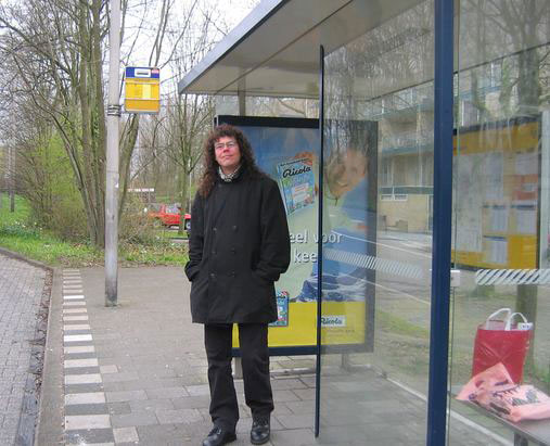 Mark bij de bushalte