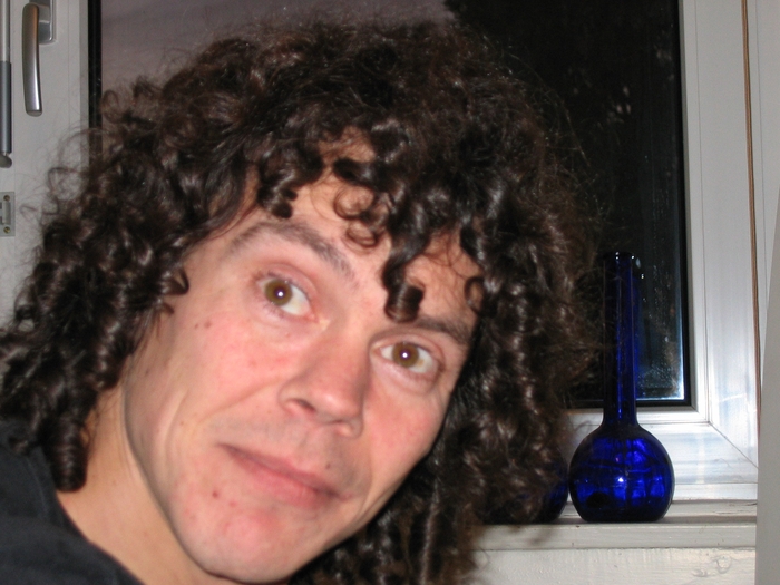 2004-dec-Mark-2.jpg